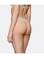 BODY MAKE-UP ILLUSION - Neviditeľné zaoblené tangá s termoreguláciou Triumph