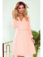 ISABELLE - Plisované dámske šaty v broskyňovej farbe s dekoltom a dlhými rukávmi 313-2