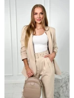 Elegantná súprava saka a nohavíc v tmavobéžovej farbe Elegantná súprava saka a nohavíc v tmavobéžovej farbe