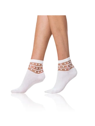 Dámske ponožky s ozdobným lemom TRENDY COTTON SOCKS - Bellinda - biela Dámske ponožky s ozdobným lemom TRENDY COTTON SOCKS - Bellinda - biela