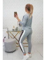 Sada s leopardím potlačou sivá