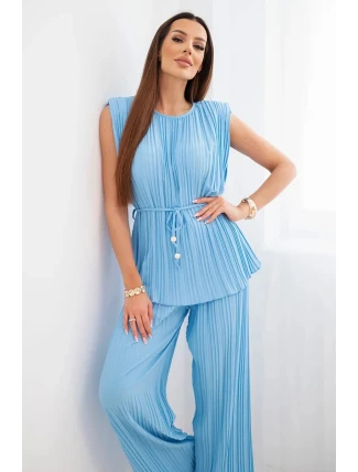 Dámska plisovaná súprava z viskózy s blúzkou na zaväzovanie a širokými nohavicami modrá