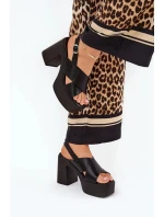 Sandále na podpätku 218-3 čierne - Vykročte štýlovo