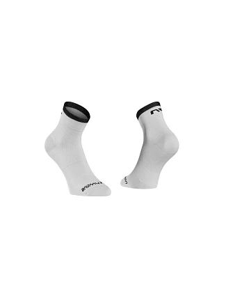 Cyklistické ponožky NORTHWAVE Origin Sock – biele/čierne Cyklistické ponožky NORTHWAVE Origin Sock – biele/čierne