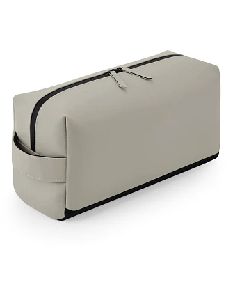 BagBase BG 337 Toaletná taška z matného PU 52.0337 clay BagBase BG 337 Toaletná taška z matného PU 52.0337 clay