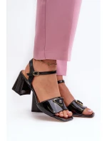 Eleganckie Lakierowane Sandały Na Słupku Czarne D&A MR38-660