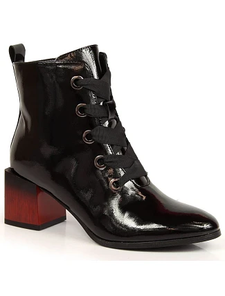 Zateplené čižmy s lakovanou ozdobnou pätou Potocki W WOL99