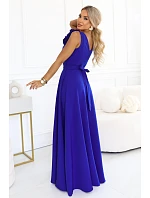 643-8 Elegantné večerné maxi šaty s rozparkom a ružami – chrpa 643-8 Elegantné večerné maxi šaty s rozparkom a ružami – chrpa