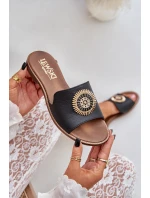 Skórzane Klapki Z Ozdobą Na Płaskim Obcasie Zazoo 3047/O Czarne