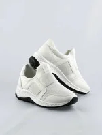 Biele dámske topánky slip-on (C1003)