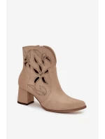 Topánky na podpätku model 219134 Krok vo veľkom štýle Topánky na podpätku model 219134 Krok vo veľkom štýle