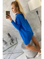 Oversize blúzka s asymetrickými bokmi nevädze modrá Oversize blúzka s asymetrickými bokmi nevädze modrá