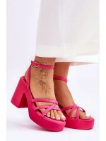 Sandále na podpätku model 180544 Step in style