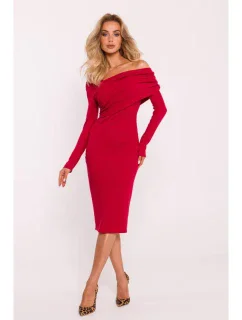 M820 Asymetrické šaty s rebrovaným výstrihom - červené