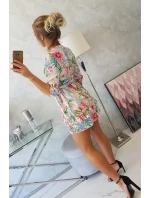 Kvetinové šaty s viazaním v páse, púdrovo ružové Kvetinové šaty s viazaním v páse, púdrovo ružové