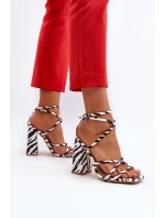 Modne Sandały Na Obcasie Biało-Czarne Josette