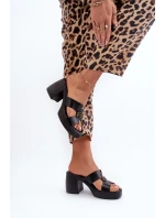 Zazoo 40419 Skórzane Klapki Damskie Z Wycięciami I Ozdobą Czarne