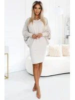 402-7 Sveter teplé netopierie šaty s výstrihom - béžové