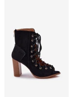 Sandały Na Słupku Z Cholewką I Sznurowaniem Czarne Ivelseki