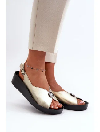 Model topánok na klinoch 213023 Krok v štýle