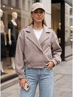 Krátky dámsky dvojradový kabát v béžovej farbe FashionStreet TY6025 Krátky dámsky dvojradový kabát v béžovej farbe FashionStreet TY6025