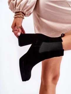 Zamszowe Botki Na Masywnym Obcasie Laura Messi 2519 Czarne