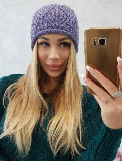 Dámska čiapka Leaves K245 fialová