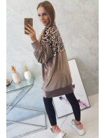 Velúrové šaty s mocca leopardím vzorom