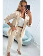 Elegantná súprava saka a nohavíc v tmavobéžovej farbe Elegantná súprava saka a nohavíc v tmavobéžovej farbe