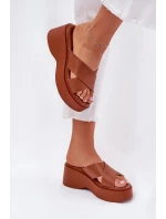 Klapki Damskie Na Platformie I Koturnie Camel Nelithraea