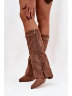 Kozačky Eko semišové podpatek sloupek na zip vyhřívané vytočená lýtka tmavě béžové Evyra