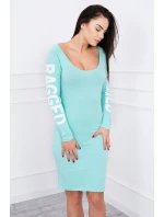 Otrhané mätové šaty