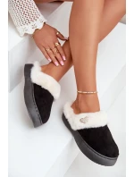 Dámske papuče s kožušinou a ozdobným srdcom Black Otielo