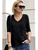 Hladká dámska blúzka s výstrihom do V Hladká dámska blúzka s výstrihom do V