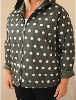 Dámska bunda Plus Size s kapucňou s bodkovaným vzorom v khaki farbe