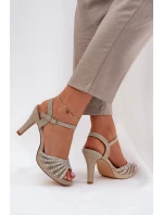 Sandały Na Szpilce Ze Zdobieniem I Brokatem D&A MR1038-33 Złote