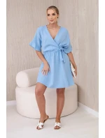 Mušelínové šaty s modrým pásom