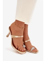 Dámské lodičky na podpatku s ozdobným detailem Zlaté Lorissa