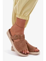 Žabky na platforme model 226519 Krok vo veľkom štýle