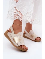 Dámske kožené sandále na platforme s pleteným vzorom Maciejka L7067-04 Beige