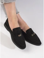 Vynikajúce čierne dámske mokasíny na podpätku Vynikajúce čierne dámske mokasíny na podpätku