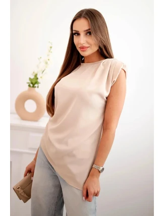 Elegantná blúzka s volánikmi a asymetrickým strihom béžová