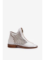 Zazoo 977/L Skórzane Ażurowe Sandały Na Zamek Białe