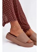 Dámské pantofle na platformě tmavě béžové Tanelisse