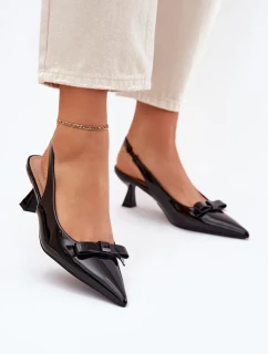 Sandále na podpätku model 214385 Vykročte štýlovo