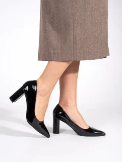 Pohodlné čierne lodičky pre ženy na širokom podpätku
