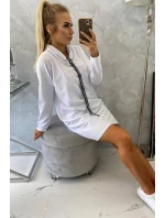 Šaty s kravatou bielej