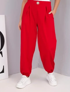 Dámske bavlnené nohavice s vysokým pásom a ozdobným gombíkom červené