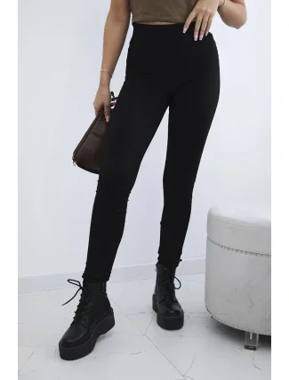 Bavlnené nohavice so zadnými vreckami čierne