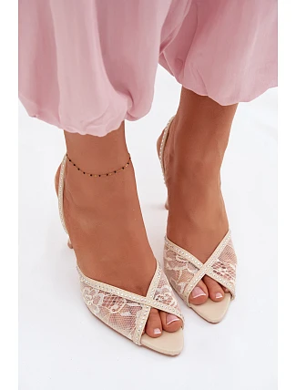 Dámské sandály na podpatku s krajkou a ozdobami Béžové Melivelle